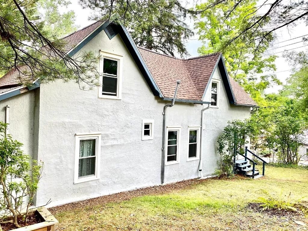 Building Photo - 308 Coddington Rd