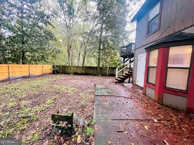 Building Photo - 136 Creekwood Cir