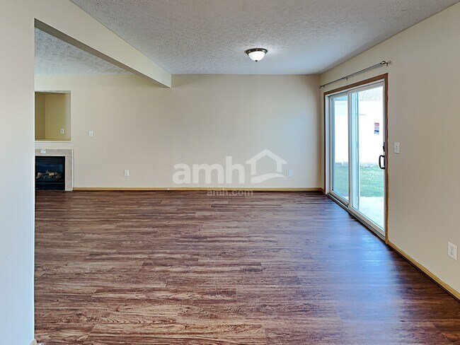 Building Photo - 7754 Jefferson Run