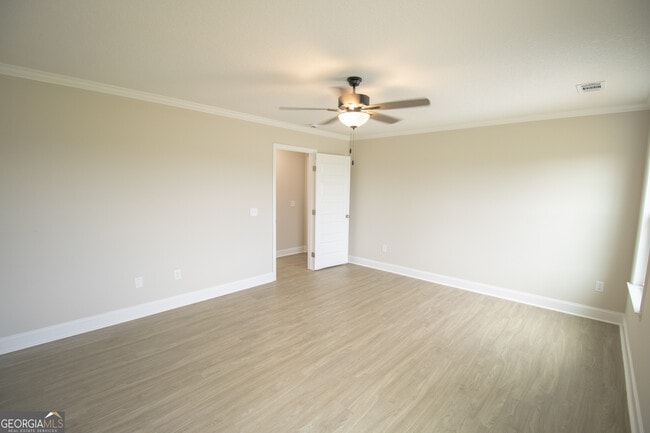 Building Photo - 122 Enclave Ct