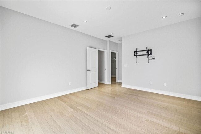 Building Photo - 7841 Bristol Cir