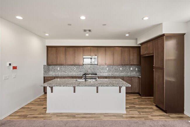 Building Photo - 12162 Diamond Dust Dr
