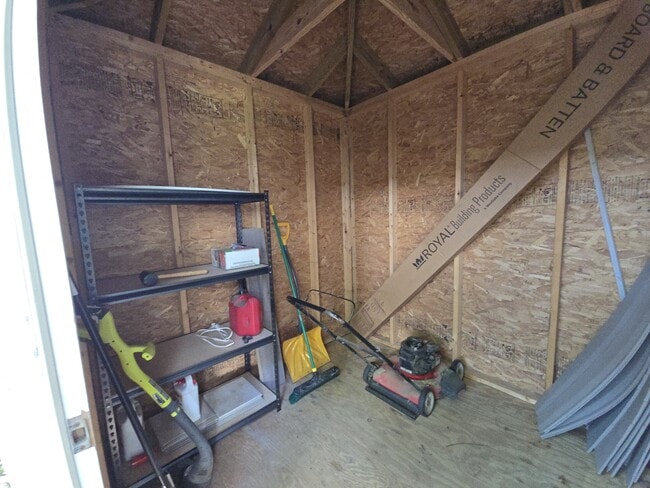Building Photo - 2207 Rockbridge Rd