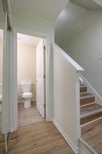Building Photo - 2bd 1.5 ba 2 story townhome Palos Hills