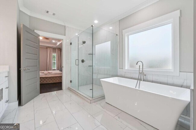 Building Photo - 1480 Chandler Rd