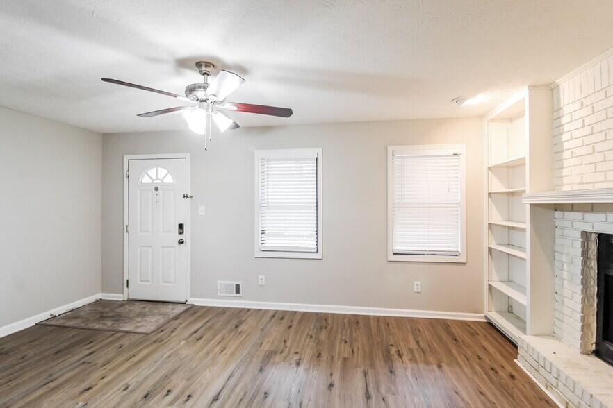 Building Photo - 2794 Sardis Dr