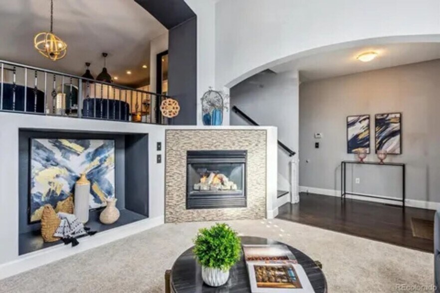 Building Photo - 3751 S Dayton St