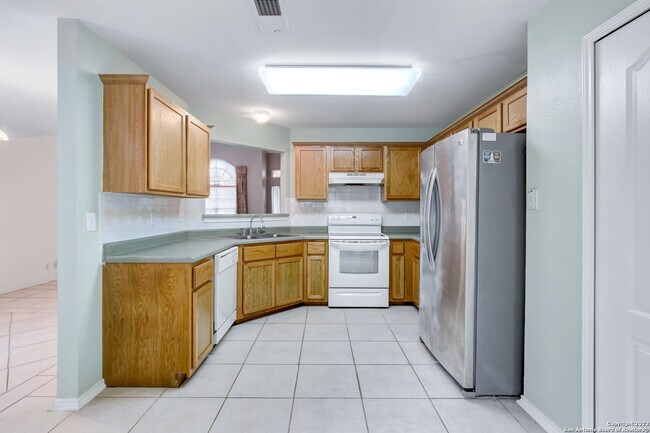 Building Photo - 6002 Woodway Pl