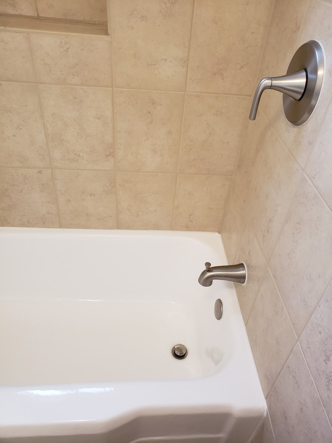 Building Photo - 305 N Palm Ave