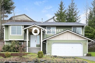 Building Photo - 3 Bedroom Pet-Friendly Home in SPANAWAY, W...