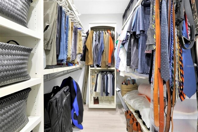 Building Photo - 3694 Glen Oaks Manor Dr