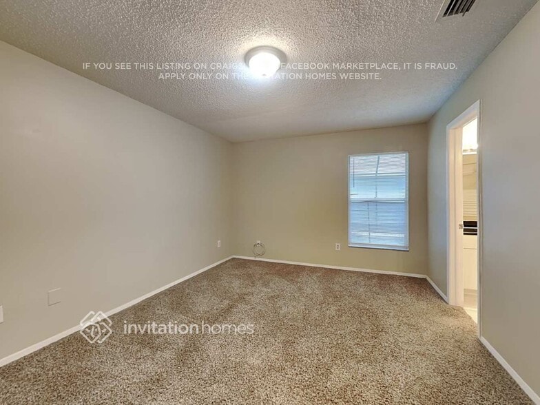 Building Photo - 11830 Hickorynut Dr