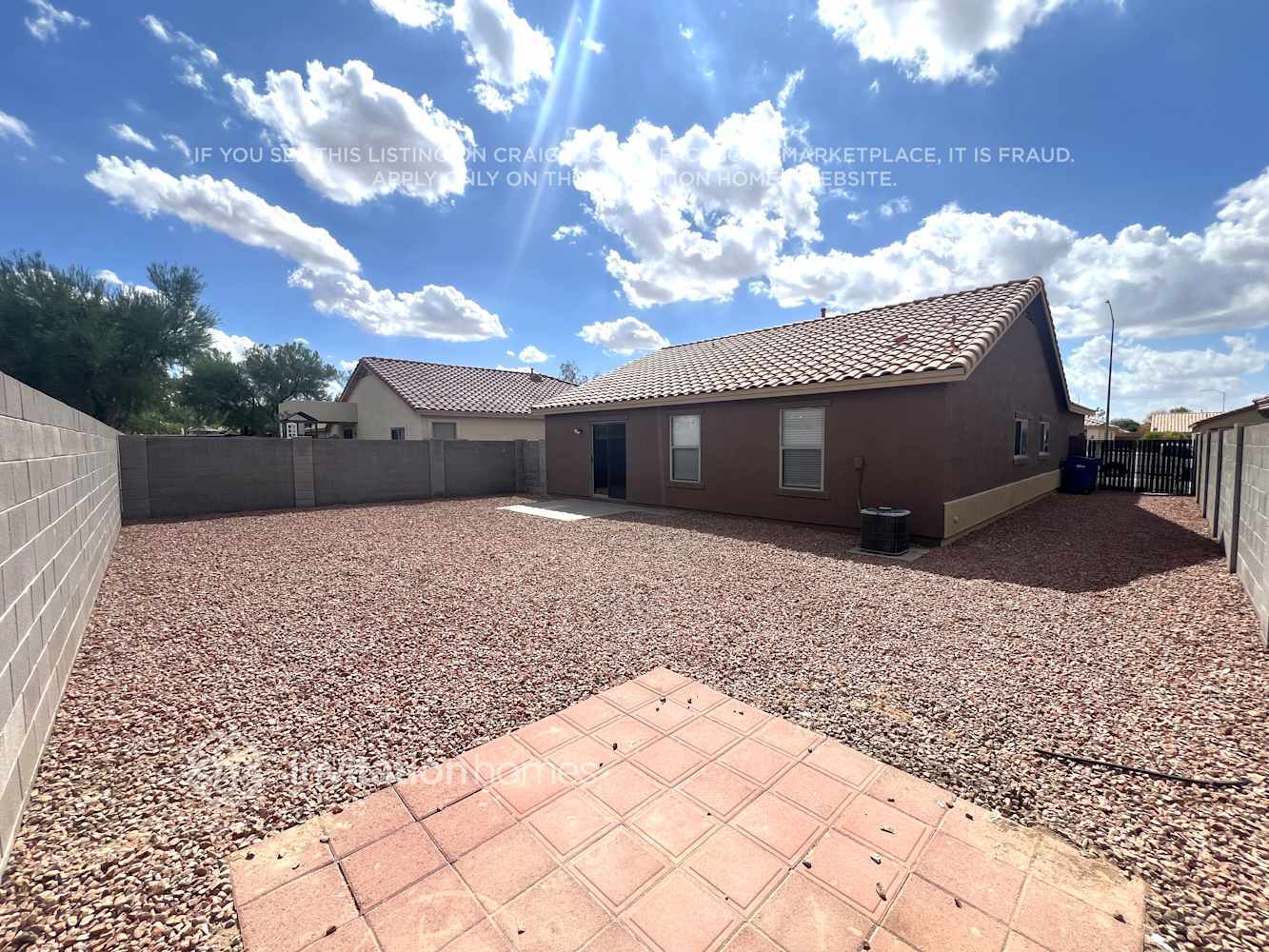 Building Photo - 11304 E Quarry Ave