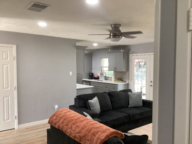 Building Photo - 245 Malone Ave