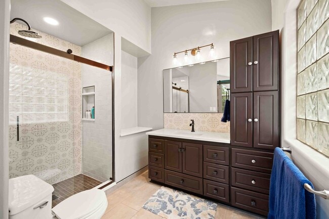 Building Photo - Exquisite Lookout Mountain Estate – Where ...