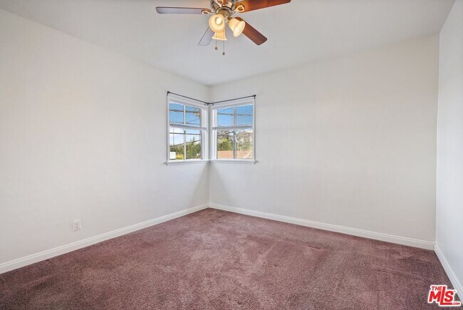 Building Photo - 11810 Felton Ave