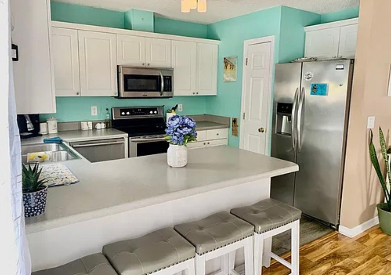 Building Photo - 601 Tisbury Ln