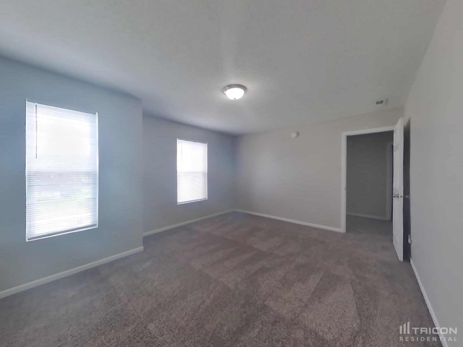 Building Photo - 9141 Bainbridge Dr