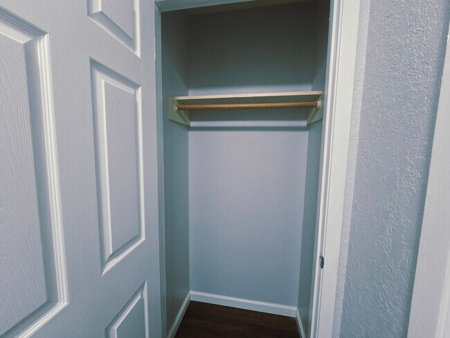 Building Photo - 3149 Crest Colony Ln