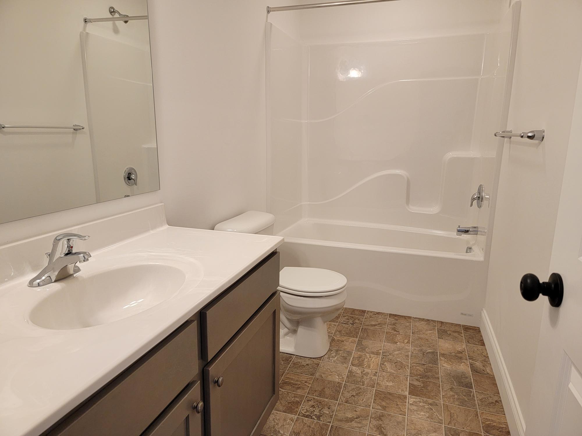 Building Photo - 438 Masonic Dr