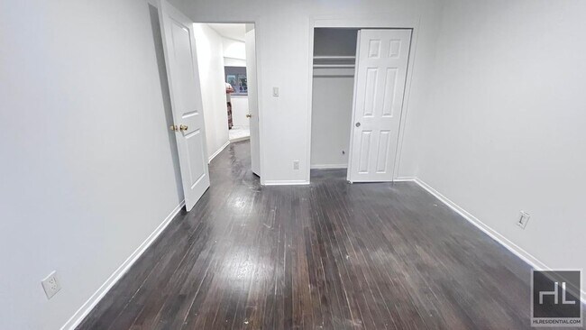 Building Photo - GUT RENOVATED VERY LARGE 3 BEDEROOMS W/ PR...