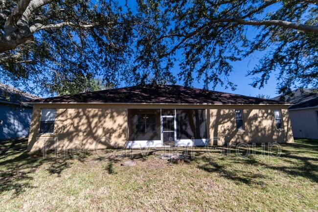 Building Photo - 423 Heather Hills Dr