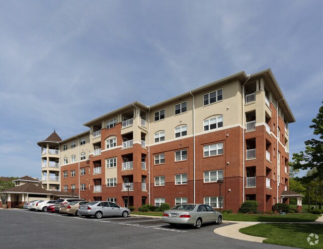 Woodcrest Villa 2001 Harrisburg Pike Lancaster PA 17601 Apartment