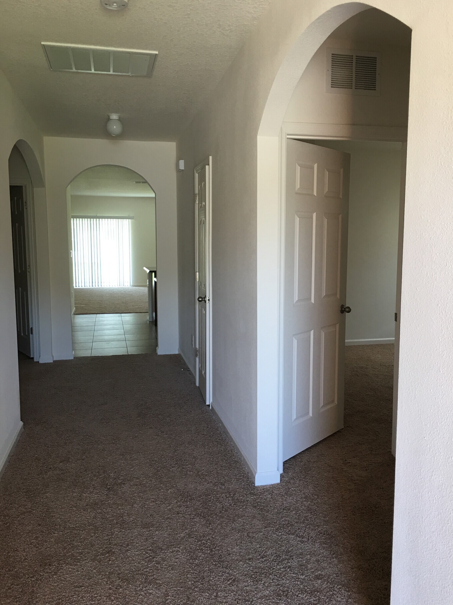 Building Photo - 1522 Lexington Square SW