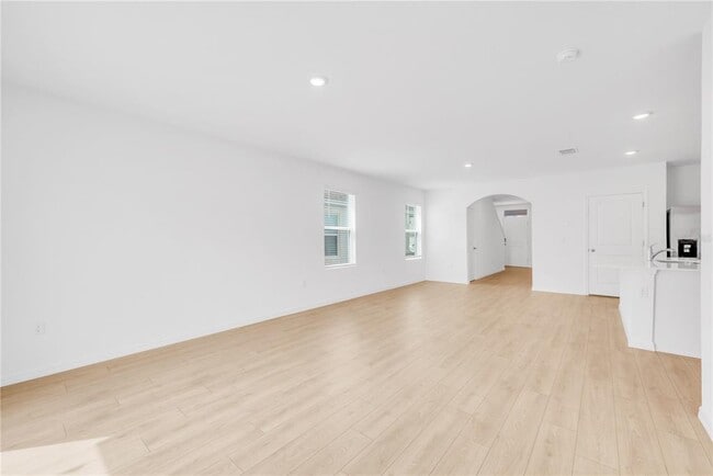 Building Photo - 32368 Evening Grv Ct