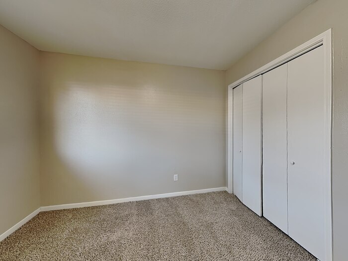 Building Photo - 2307 Romayor Ct