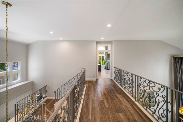 Building Photo - 14 Glastonbury Pl