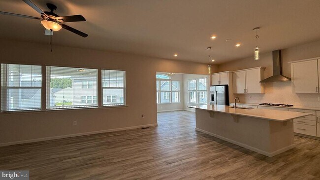 Building Photo - 7515 Oakham Dr