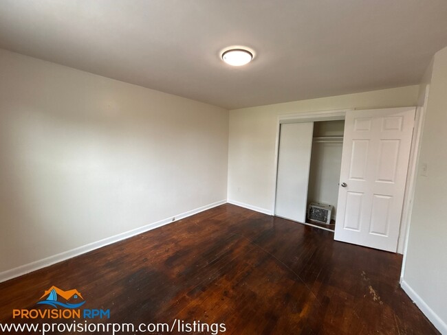 Building Photo - 1609 Riverwood Rd