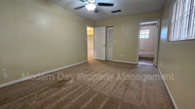 Building Photo - 5149 Higate Rd