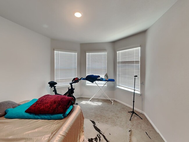 Building Photo - COMING SOON IN AZLE! 3 BEDROOM 2 BATHROOM ...