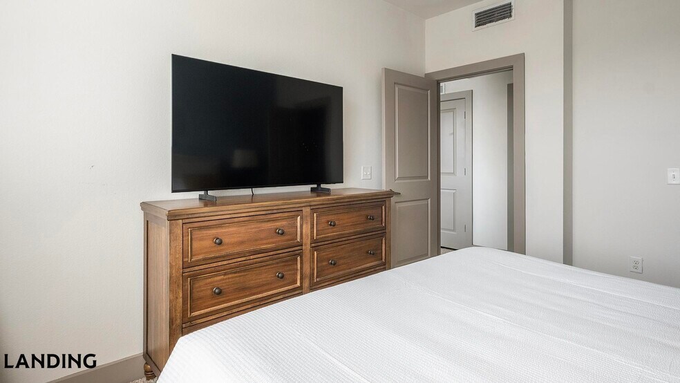 Building Photo - 4115 Louetta Rd