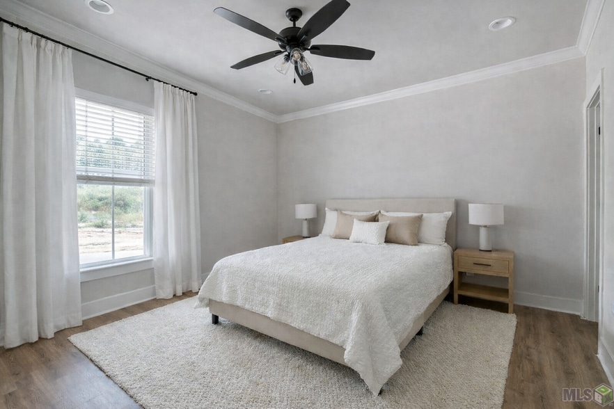 Building Photo - 8065 Lockhart Rd