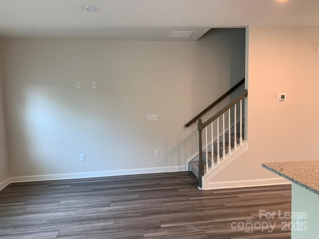 Building Photo - 2348 Belterra Dr