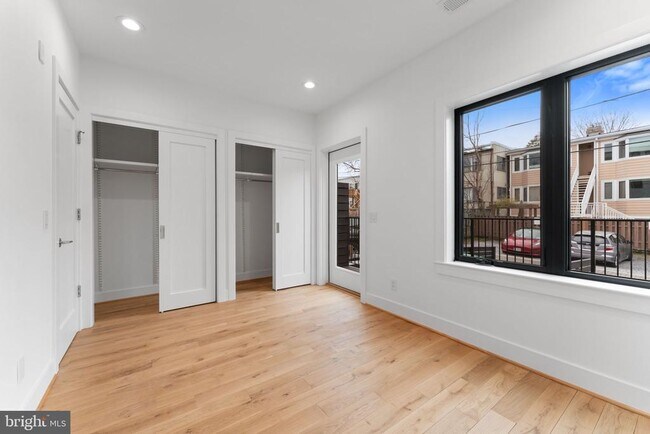 Building Photo - 2217 40th St NW