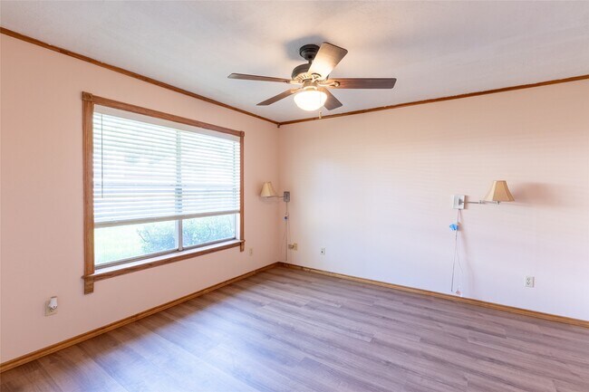 Building Photo - 21507 Fir Creek Ln