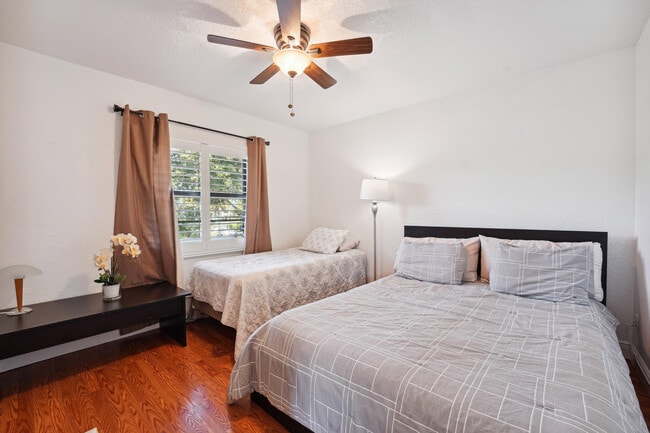 Building Photo - 21650 Juego Cir