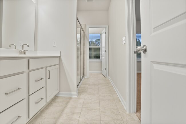 Building Photo - Luxury 3-Story Townhome for Lease