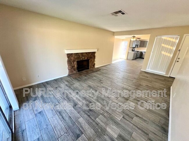 Building Photo - 5614 Reuben St