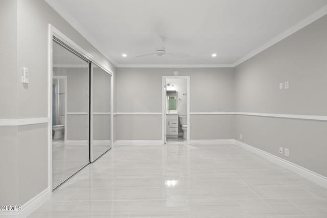 Building Photo - 910 Seaside Ct