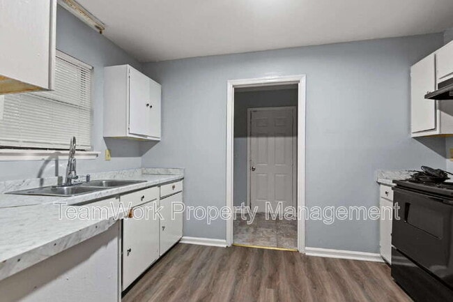 Building Photo - 149 Dorchester Manor Blvd
