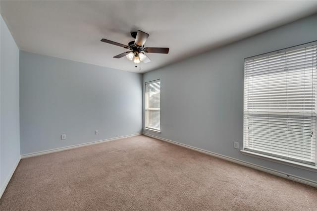 Building Photo - 2628 Triangle Leaf Dr