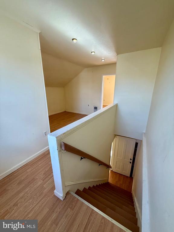 Building Photo - 403 S Main St