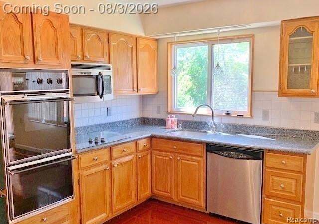 Building Photo - 145 Miracle Dr