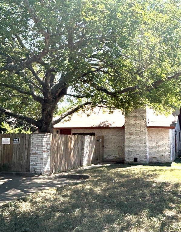Primary Photo - 3103 Edgedale Dr