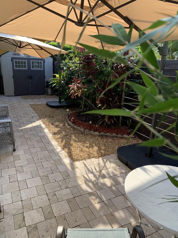 Backyard - 1535 Jackson St